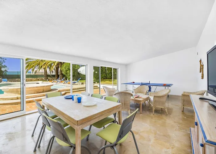 Pinehill By Villa