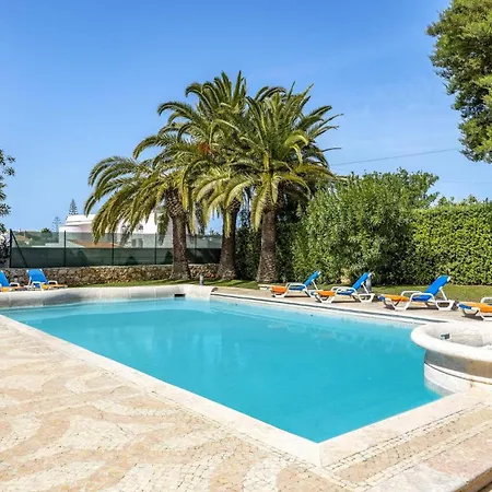 Villa Pinehill By